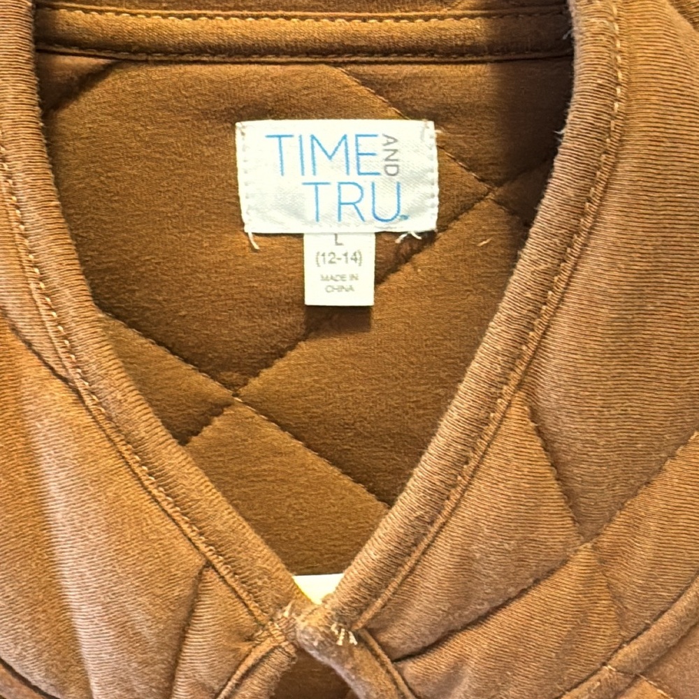 Time and Tru Women's Quilted Jacket - Picture 3 of 5
